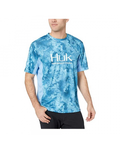 Huk Icon Camo Short Sleeve Performance T-shirt - Light Blue